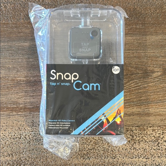 Brand new | SnapCam | Wearable HD Video Camera - Picture 1 of 4